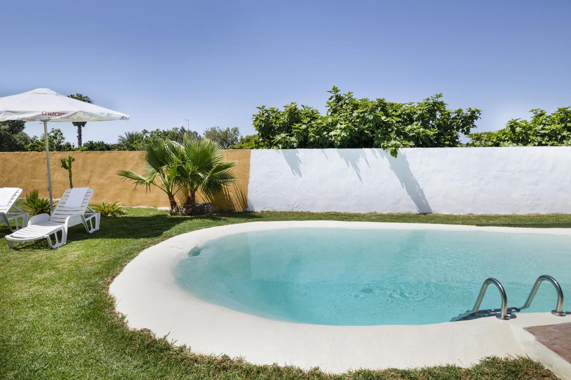 הוילה קוניל דה לה פרונטרה Casa El Mirlo מראה חיצוני תמונה